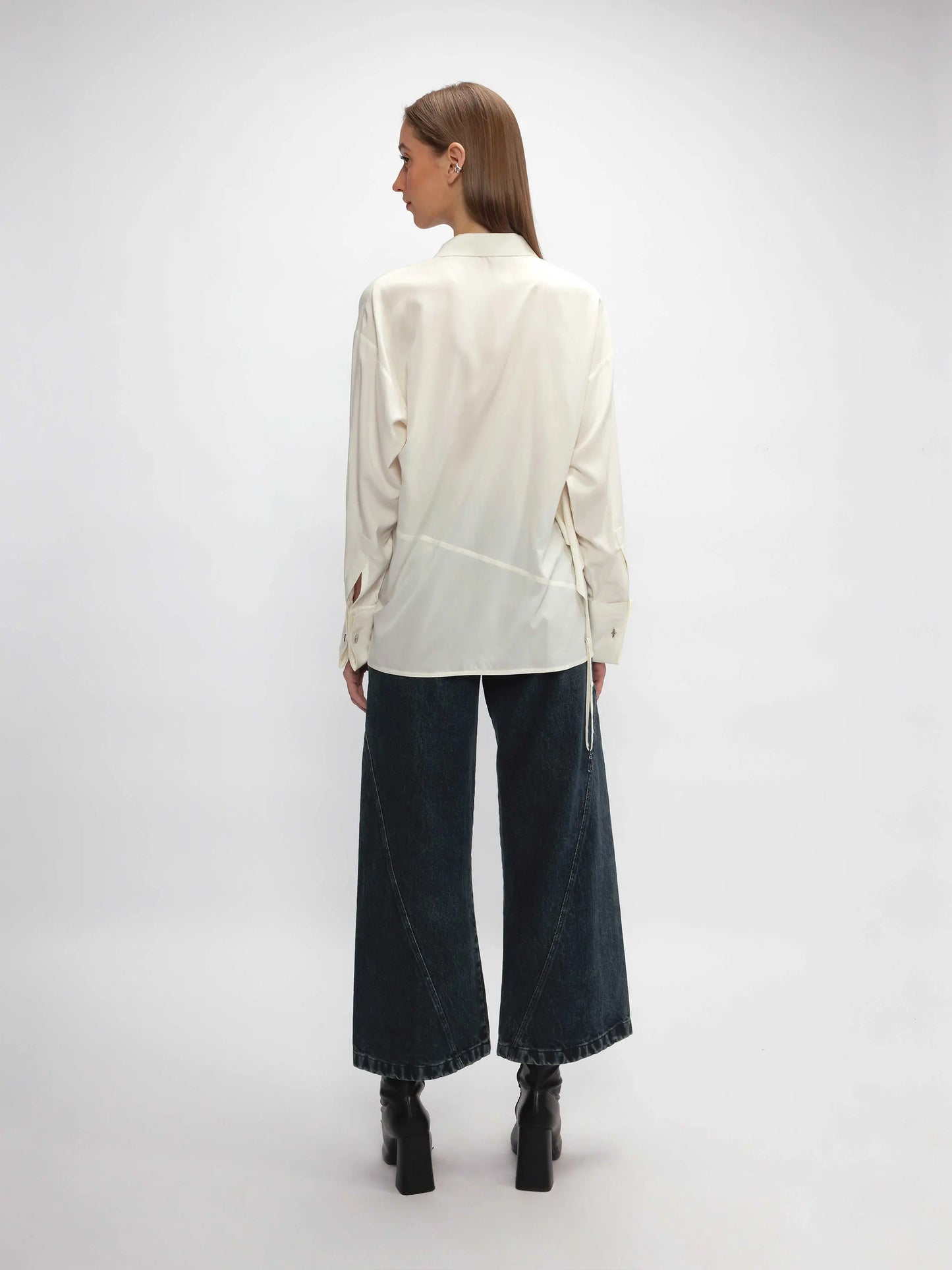 Lady In White Aloe Vera Shirt