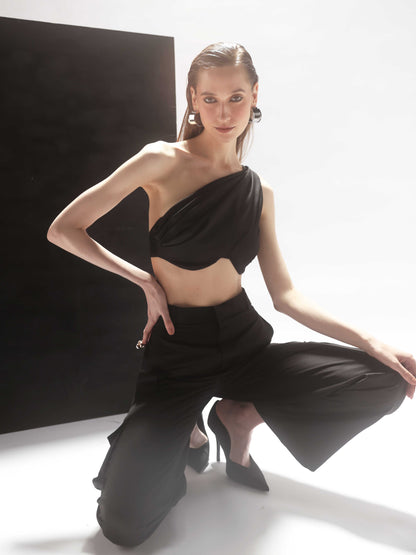 Noire Underwire Top
